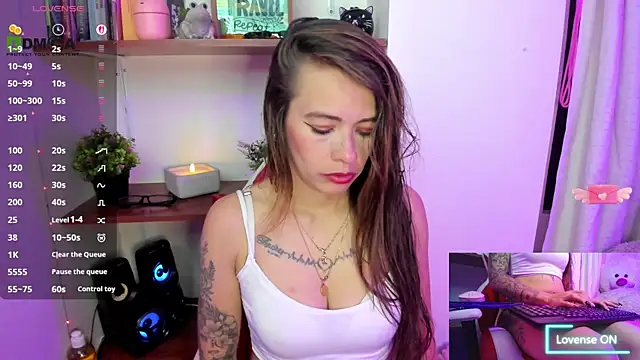 sweetlittlelisa online show from 2, 11, 2025