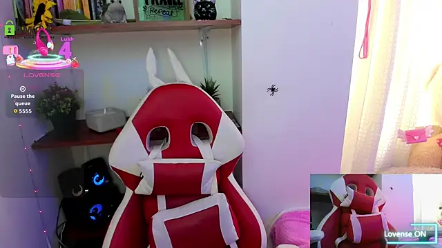 sweetlittlelisa online show from 14, 10, 2025