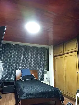 weedmanhot28 online show from 2, 10, 2025