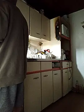 weedmanhot28 online show from 3, 10, 2025