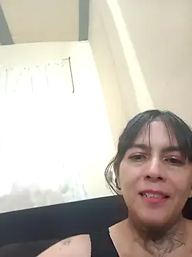 Snapshot of Dakary_hot chatting on 21, 11, 2025 Dakary hot online show from 21, 11, 2025