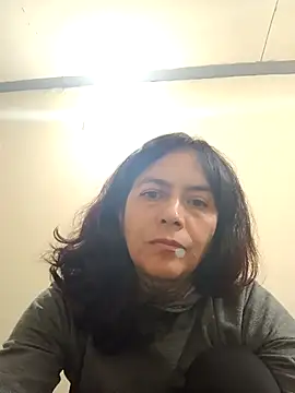 Snapshot of Dakary_hot chatting on 2, 12, 2025 Dakary hot online show from 2, 12, 2025