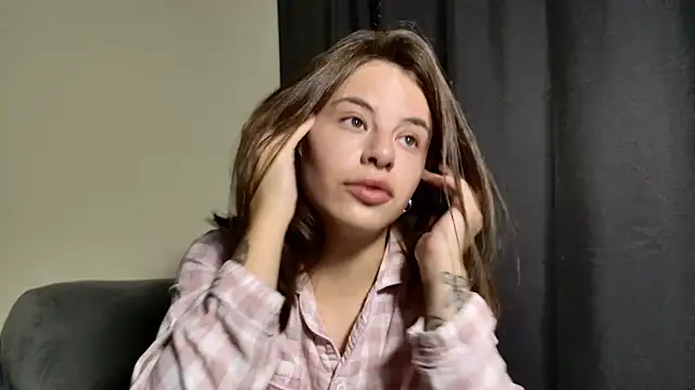 MazzyDoll online show from 4, 10, 2025