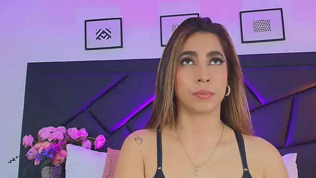 SophieCarther online show from 13, 10, 2025