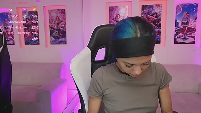 Snapshot of KayraOwen chatting on 11, 9, 2025 KayraOwen online show from 11, 9, 2025