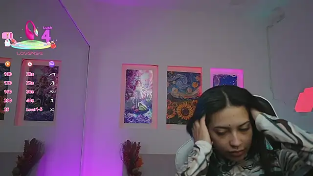 Snapshot of KayraOwen chatting on 15, 11, 2025 KayraOwen online show from 15, 11, 2025