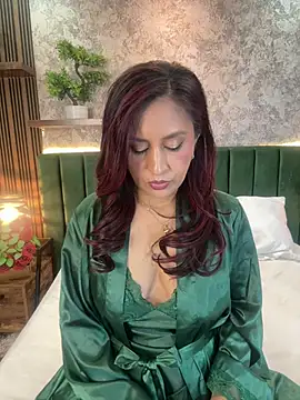 MonicaMoret online show from 27, 6, 2026