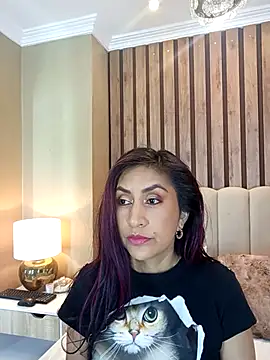 MonicaMoret online show from 19, 3, 2025