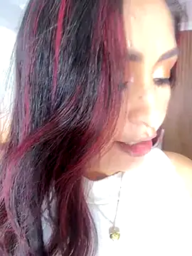 MonicaMoret online show from 4, 10, 2025