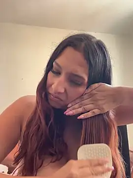 Snapshot of Dahian_XXX chatting on 4, 3, 2025 Dahian XXX online show from 4, 3, 2025