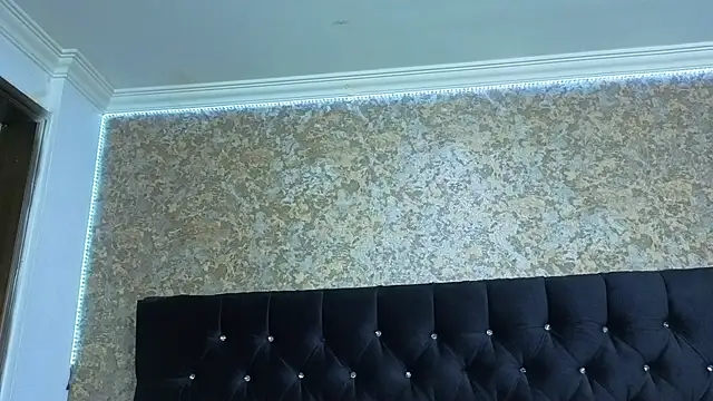 Snapshot of stella_xue chatting on 1, 12, 2025 stella xue online show from 1, 12, 2025