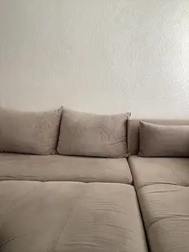 Snapshot of belle98 chatting on 5, 10, 2025 belle98 online show from 5, 10, 2025