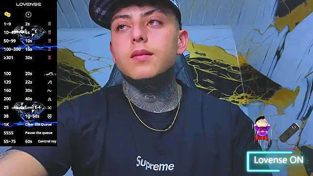 Kevin22 222 online show from 17, 10, 2025