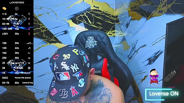 Kevin22 222 online show from 18, 11, 2025