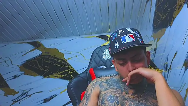 Kevin22 222 online show from 27, 11, 2025