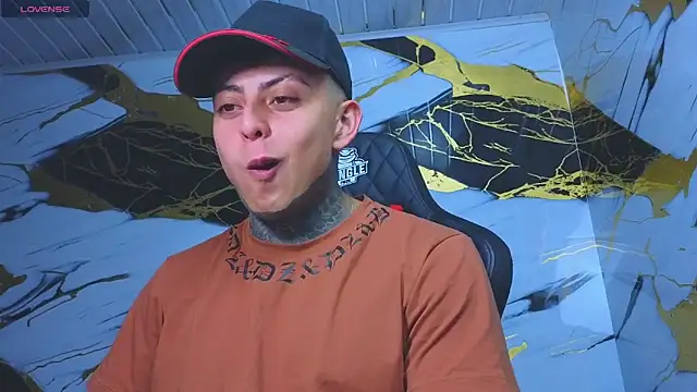 Kevin22 222 online show from 30, 9, 2025