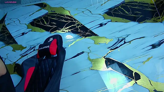 Kevin22 222 online show from 14, 3, 2025