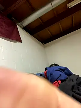 bighung1990 online show from 2, 12, 2025