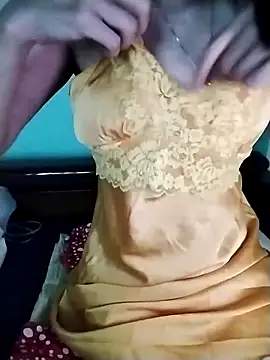 Luxcute286 online show from 2, 4, 2026