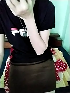 Snapshot of Luxcute286 chatting on 16, 7, 2026 Luxcute286 online show from 16, 7, 2026