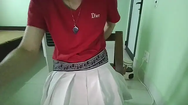 Luxcute286 online show from 17, 10, 2025