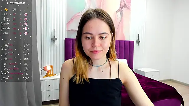 Kelly Cuutie online show from 22, 3, 2025