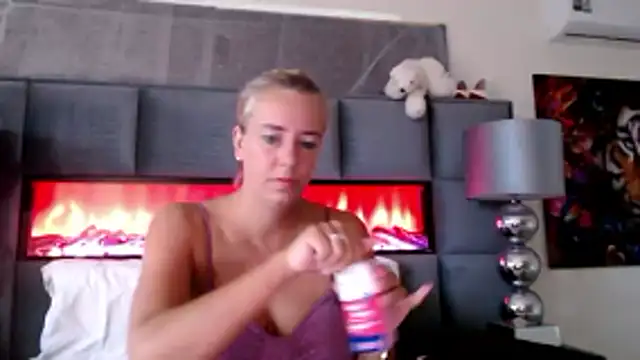 Wendysexyx online show from 18, 5, 2026