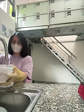 Snapshot of Baby_Claraa chatting on 20, 3, 2025 Baby Claraa online show from 20, 3, 2025