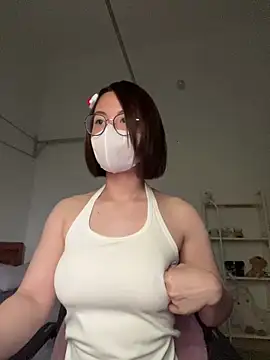 Baby Claraa online show from 3, 5, 2026