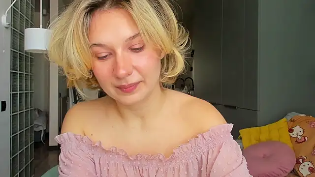 Lilith lutherlow online show from 1, 2, 2026