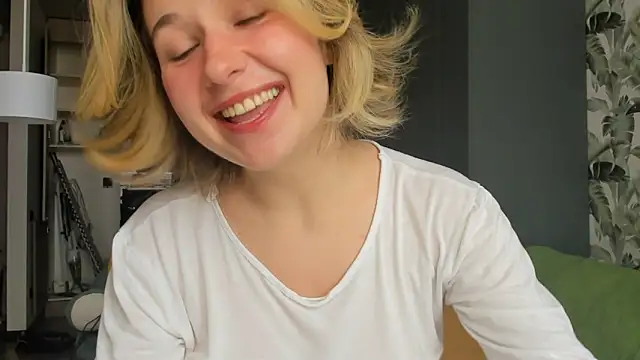 Lilith lutherlow online show from 28, 2, 2026