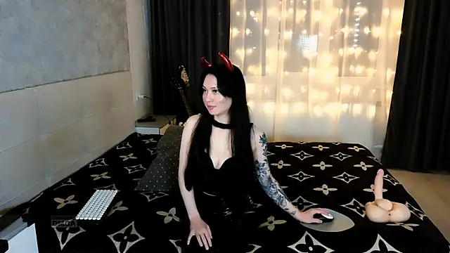 RoxieCrash online show from 12, 1, 2026