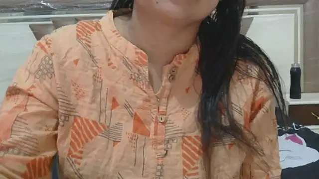 Manpreet cute online show from 17, 4, 2026