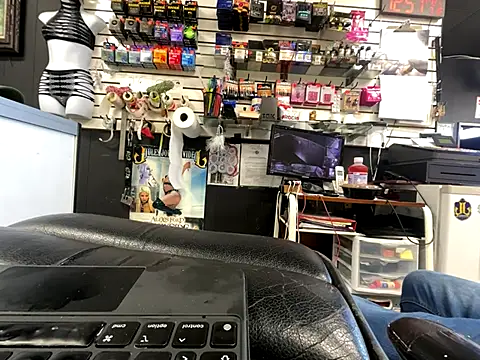 RawRyder8 online show from 7, 11, 2025