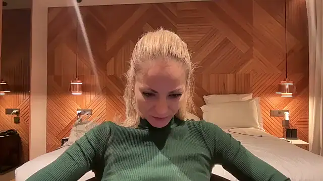 missdaisydiamond777 online show from 15, 11, 2025