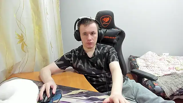 iliaskrislove online show from 7, 11, 2025