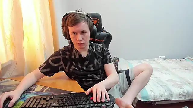 iliaskrislove online show from 6, 2, 2026