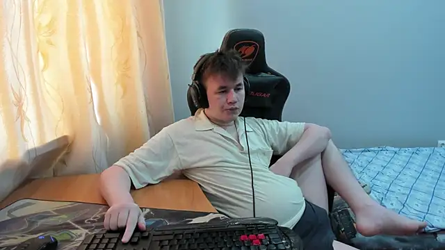 iliaskrislove online show from 6, 5, 2026