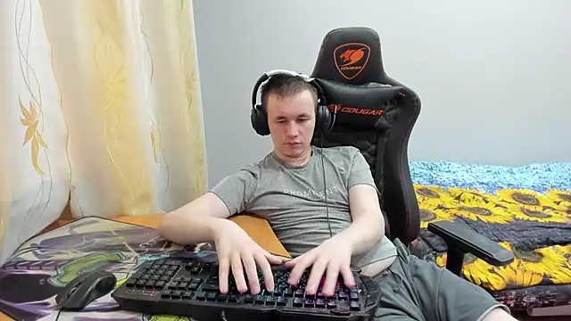 iliaskrislove online show from 28, 10, 2025