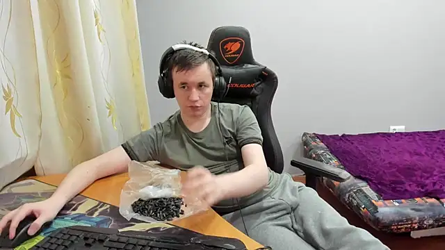 iliaskrislove online show from 21, 12, 2025