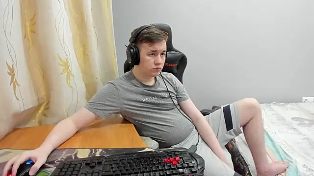 iliaskrislove online show from 23, 4, 2026