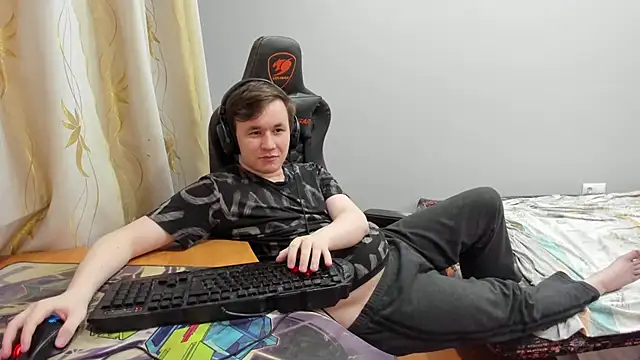 iliaskrislove online show from 2, 7, 2026