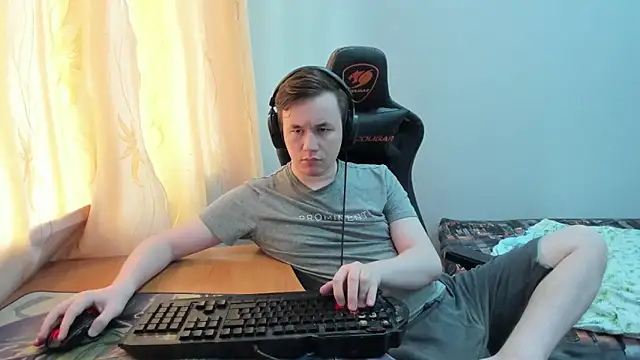 iliaskrislove online show from 2, 6, 2026