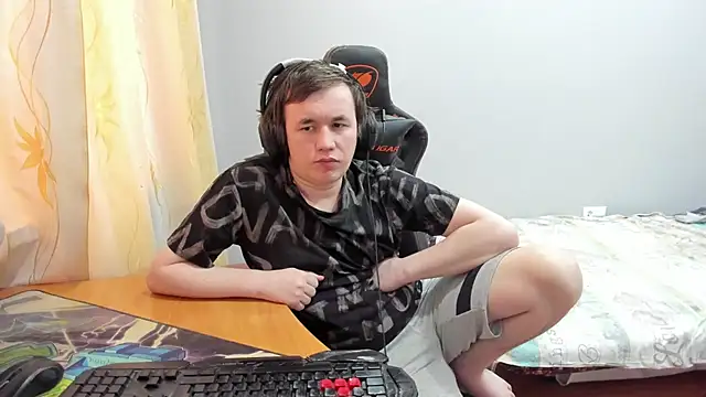 iliaskrislove online show from 7, 2, 2026