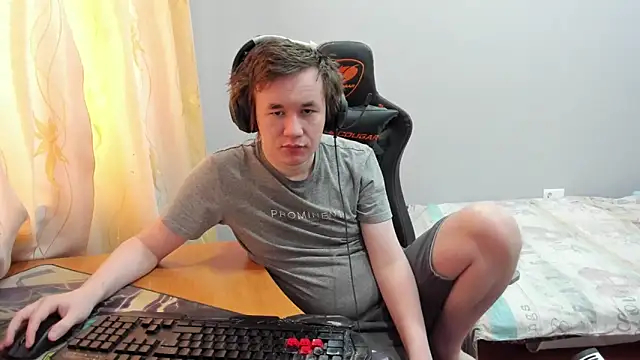 iliaskrislove online show from 12, 2, 2026