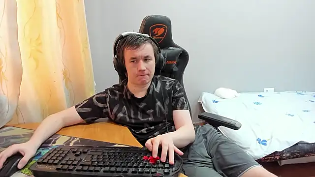 iliaskrislove online show from 13, 1, 2026