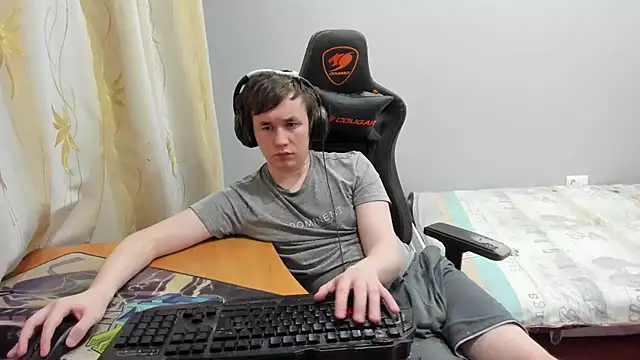 iliaskrislove online show from 15, 2, 2026