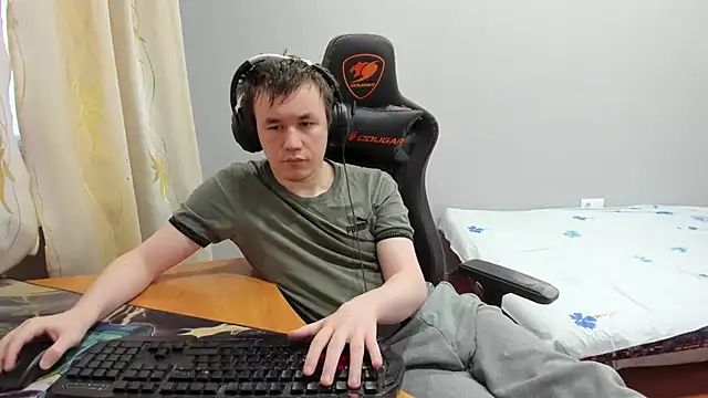 iliaskrislove online show from 8, 1, 2026