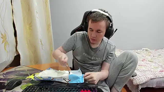 iliaskrislove online show from 28, 11, 2025