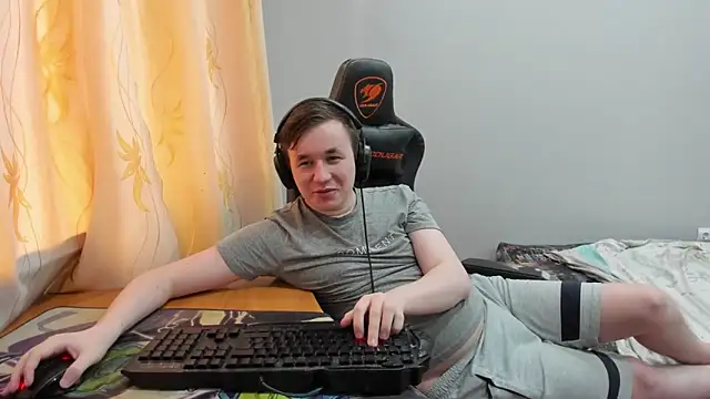 iliaskrislove online show from 15, 6, 2026